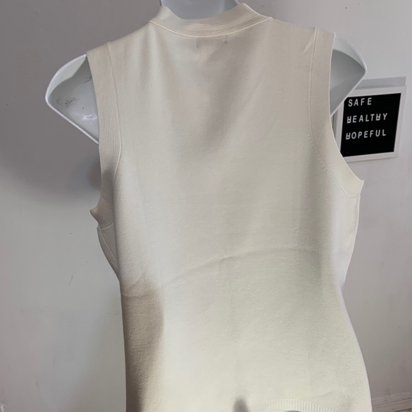 Charter Club Sleeveless Top - Picture 4 of 6